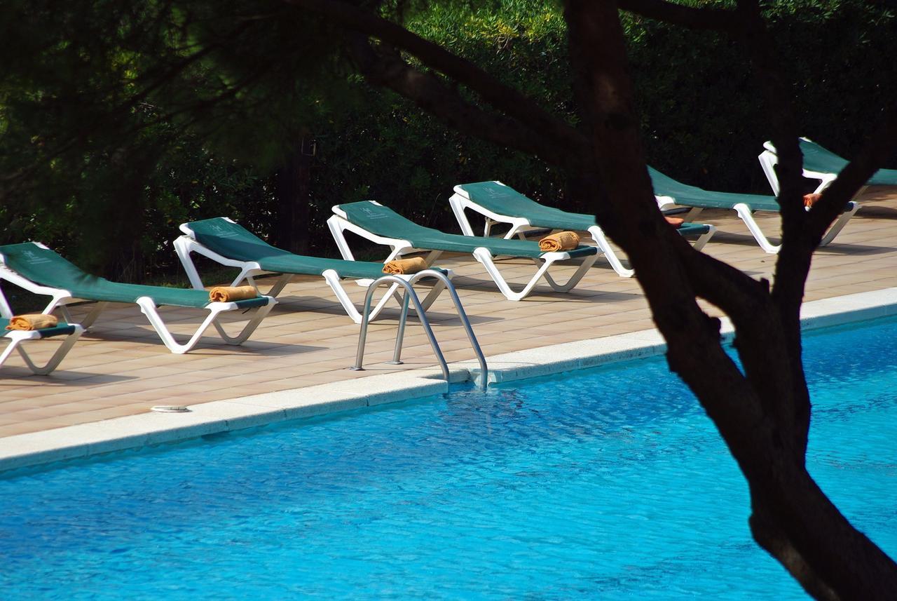 Apartaments Beach & Golf Resort Pals Exteriör bild
